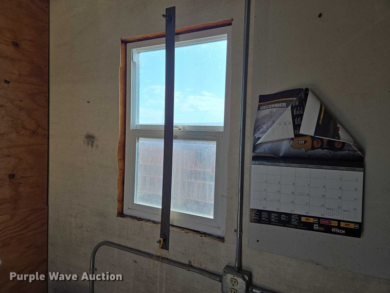 image for item EN8228 1988 Utility dry van office trailer