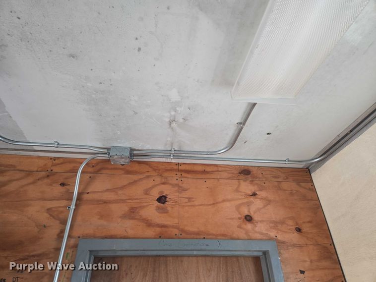 image for item EN8228 1988 Utility dry van office trailer