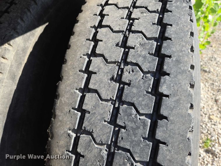 image for item EN8228 1988 Utility dry van office trailer