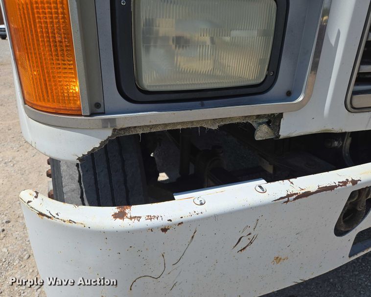 image for item EN8237 1992 Mack CH613 inversion boiler truck