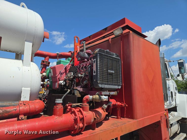 image for item EN8237 1992 Mack CH613 inversion boiler truck