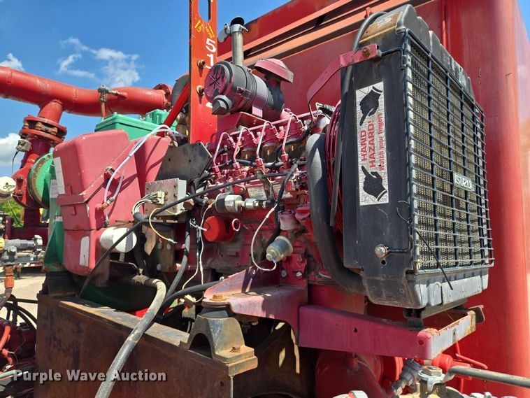 image for item EN8237 1992 Mack CH613 inversion boiler truck