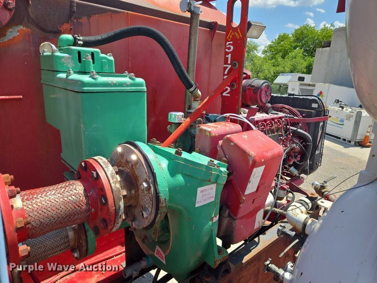 image for item EN8237 1992 Mack CH613 inversion boiler truck