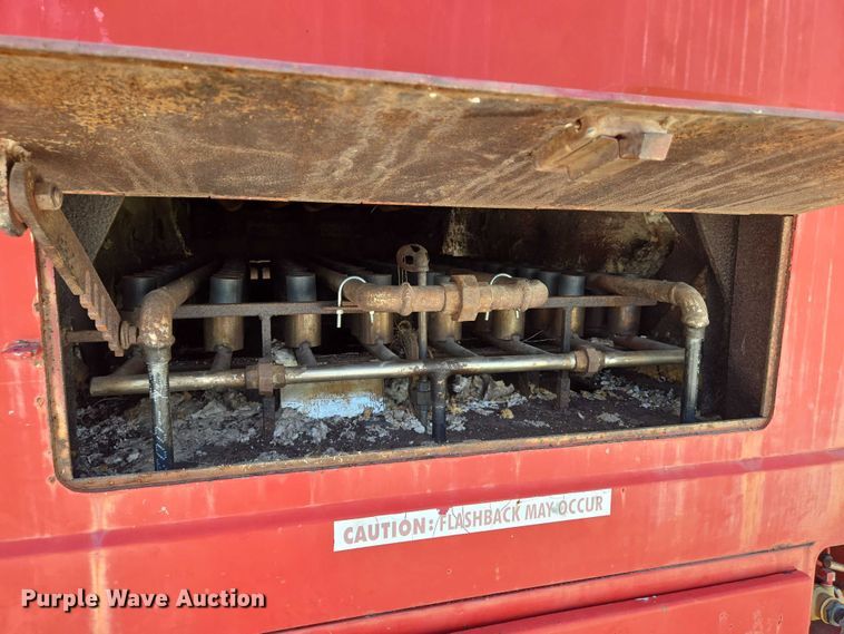 image for item EN8237 1992 Mack CH613 inversion boiler truck