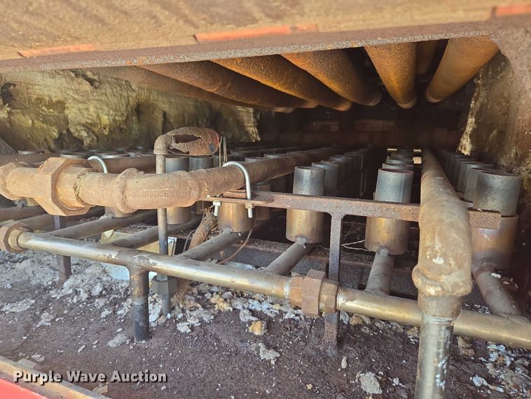 image for item EN8237 1992 Mack CH613 inversion boiler truck