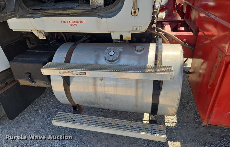 image for item EN8237 1992 Mack CH613 inversion boiler truck