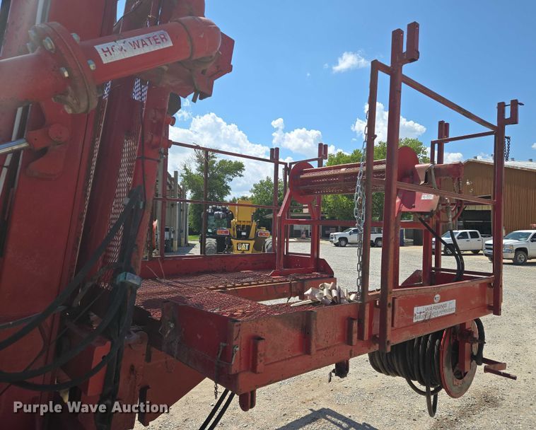 image for item EN8237 1992 Mack CH613 inversion boiler truck