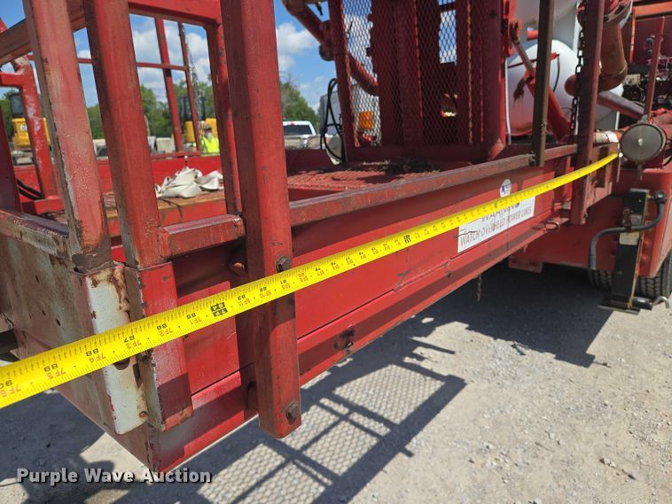 image for item EN8237 1992 Mack CH613 inversion boiler truck