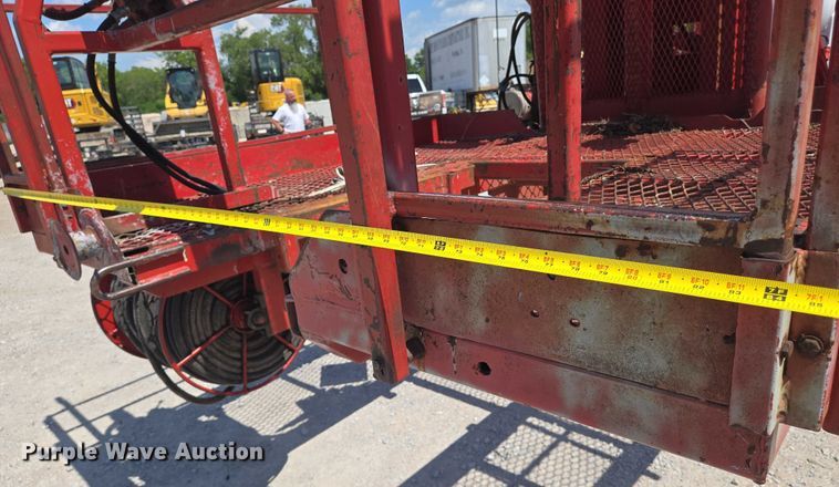 image for item EN8237 1992 Mack CH613 inversion boiler truck