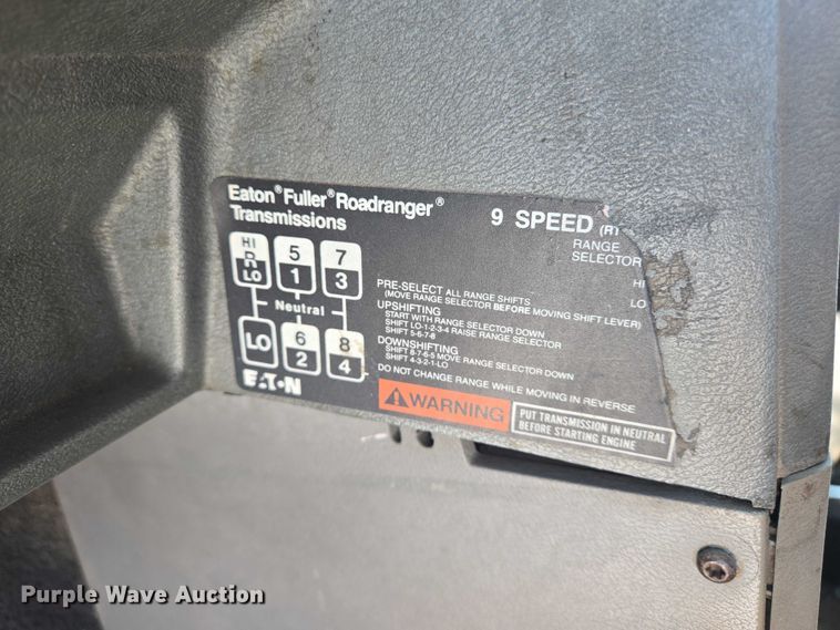 image for item EN8237 1992 Mack CH613 inversion boiler truck