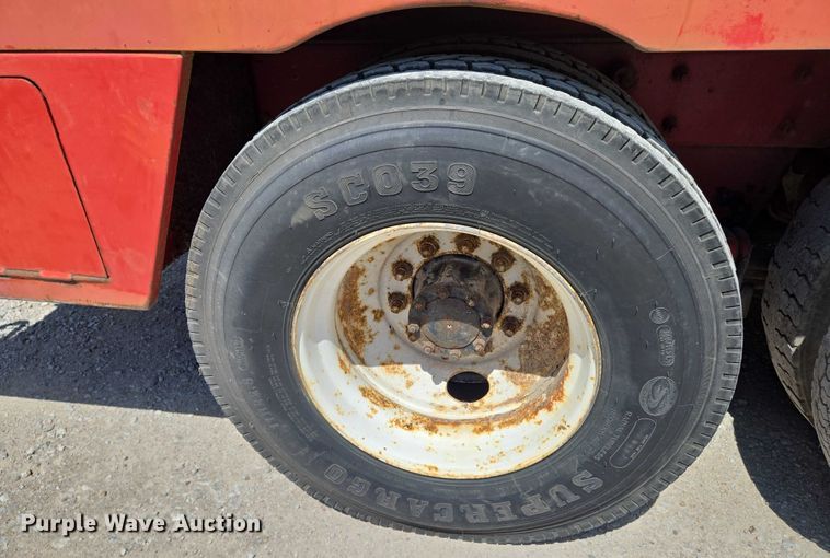 image for item EN8237 1992 Mack CH613 inversion boiler truck