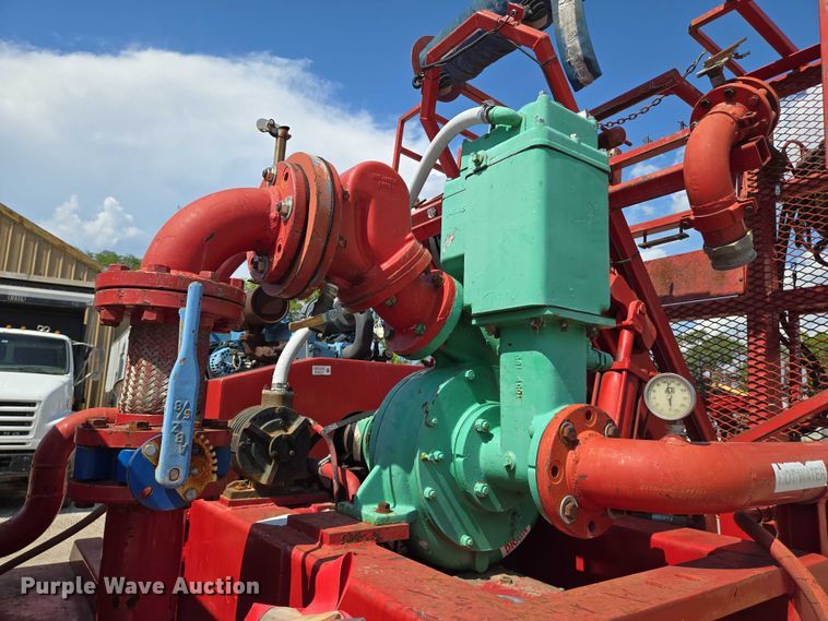 image for item EN8239 1993 Ford CF8000 inversion boiler truck 