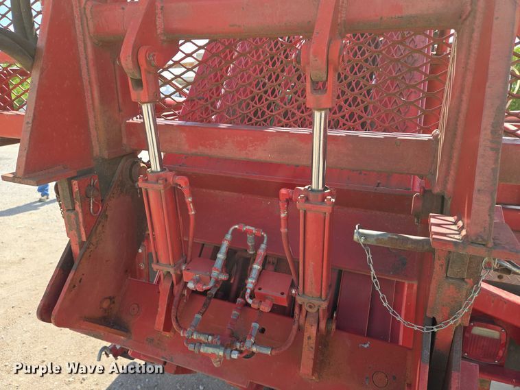 image for item EN8239 1993 Ford CF8000 inversion boiler truck 