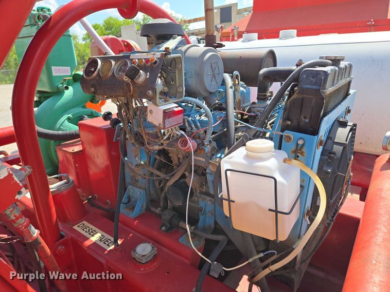 image for item EN8239 1993 Ford CF8000 inversion boiler truck 