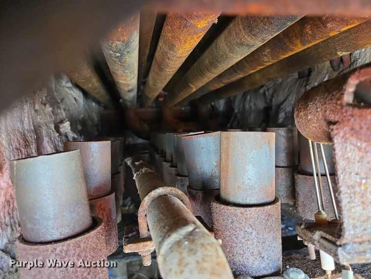 image for item EN8239 1993 Ford CF8000 inversion boiler truck 