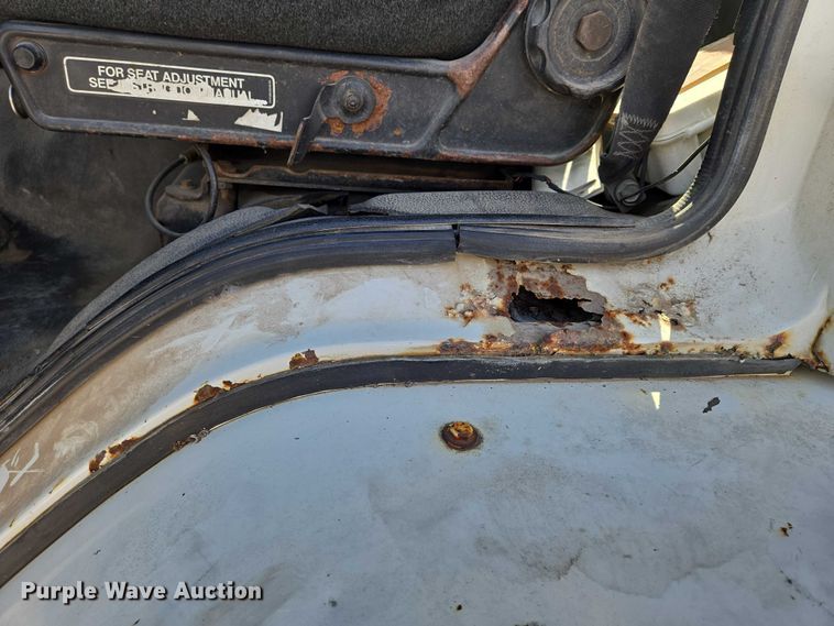 image for item EN8239 1993 Ford CF8000 inversion boiler truck 