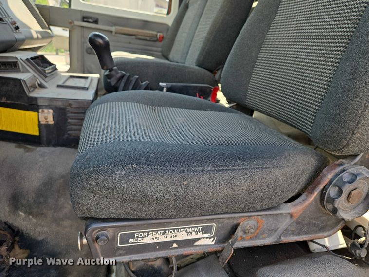 image for item EN8239 1993 Ford CF8000 inversion boiler truck 