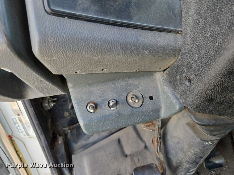 image for item EN8239 1993 Ford CF8000 inversion boiler truck 