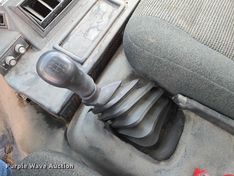 image for item EN8239 1993 Ford CF8000 inversion boiler truck 