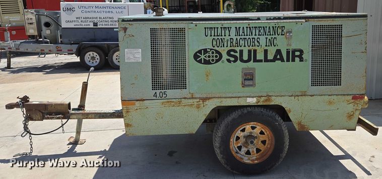 image for item EN8242 1994 Sullair 185 DPQ JD air compressor