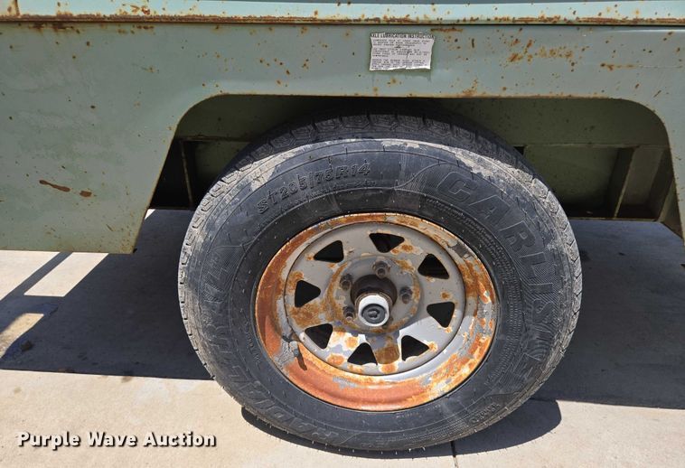 image for item EN8242 1994 Sullair 185 DPQ JD air compressor