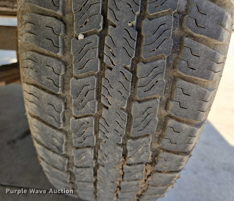 image for item EN8242 1994 Sullair 185 DPQ JD air compressor