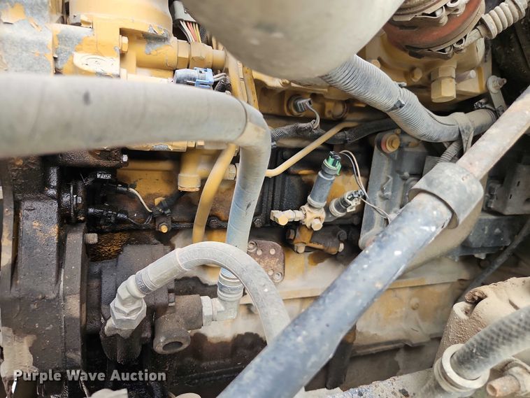 image for item EO4501 2000 GMC C7500 crane truck