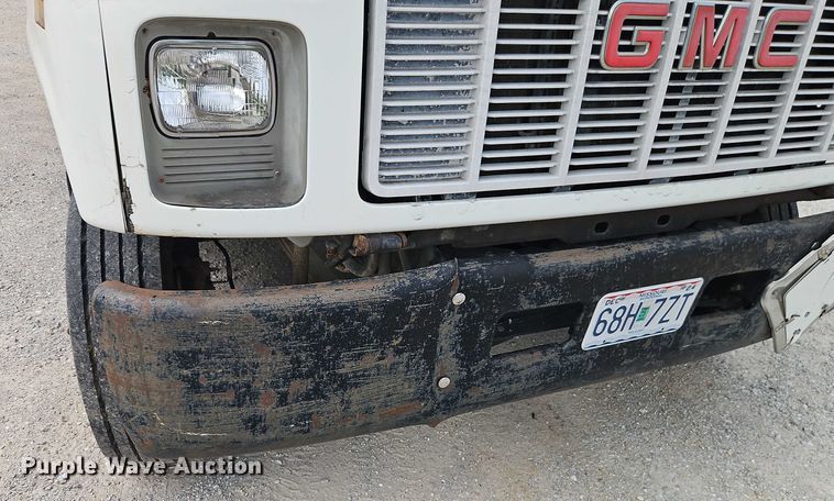 image for item EO4502 1992 GMC Topkick C5500 crane truck