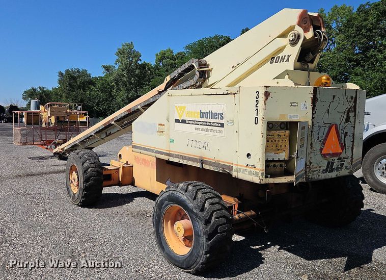 image for item EO4508 1994 JLG 80HX boom lift