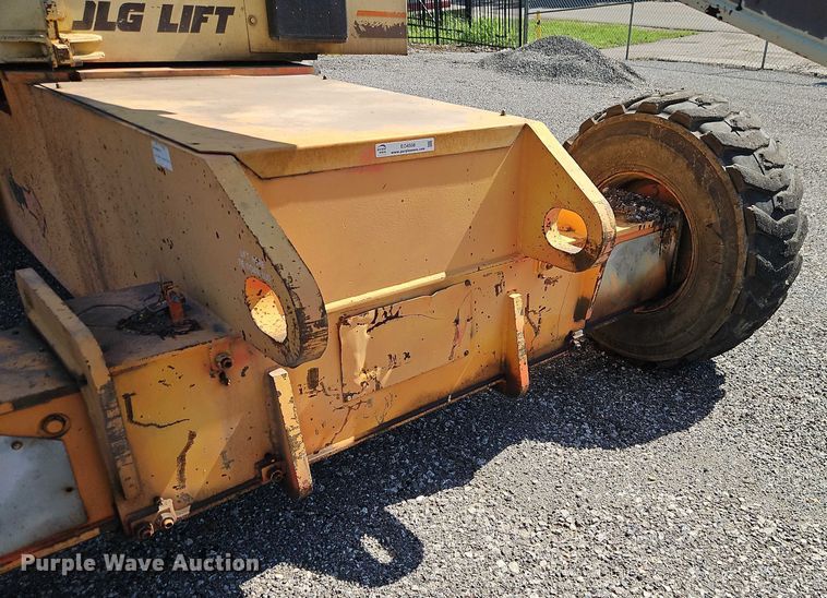 image for item EO4508 1994 JLG 80HX boom lift