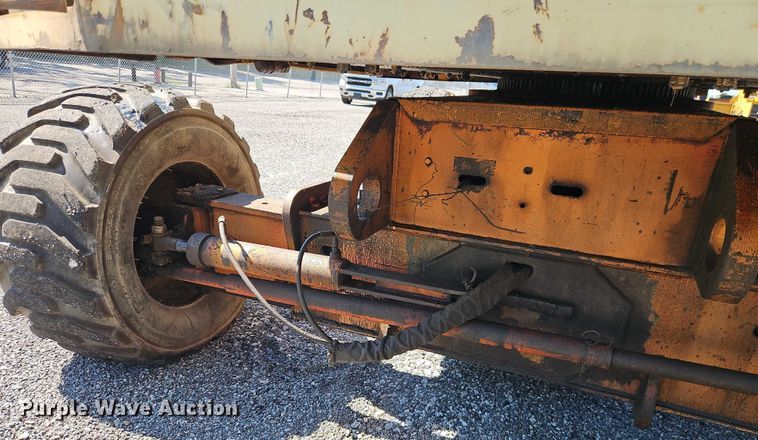 image for item EO4508 1994 JLG 80HX boom lift