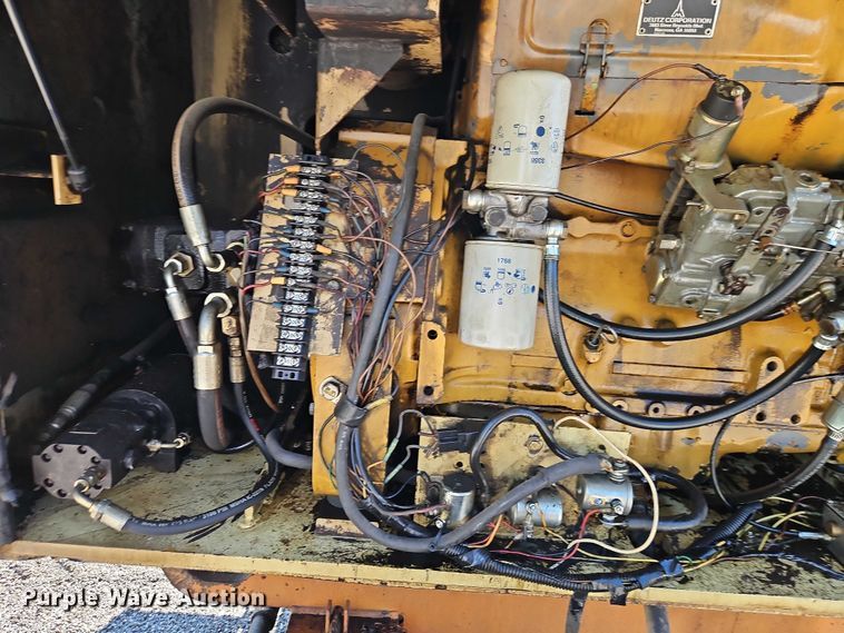 image for item EO4508 1994 JLG 80HX boom lift