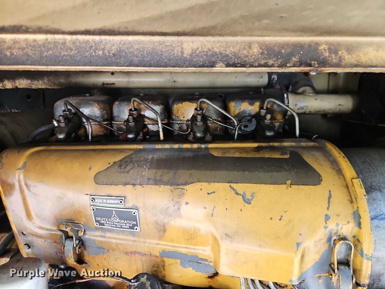 image for item EO4508 1994 JLG 80HX boom lift