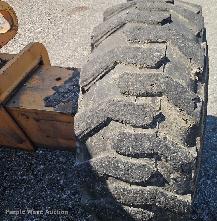 image for item EO4508 1994 JLG 80HX boom lift