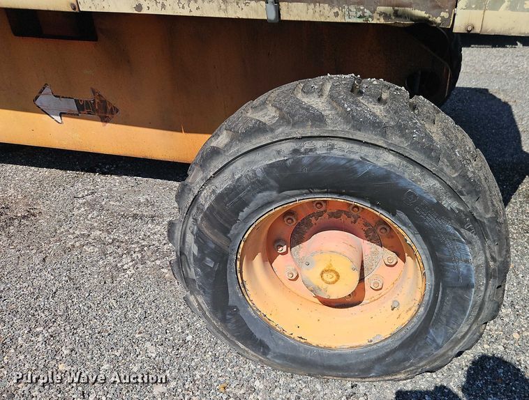 image for item EO4508 1994 JLG 80HX boom lift