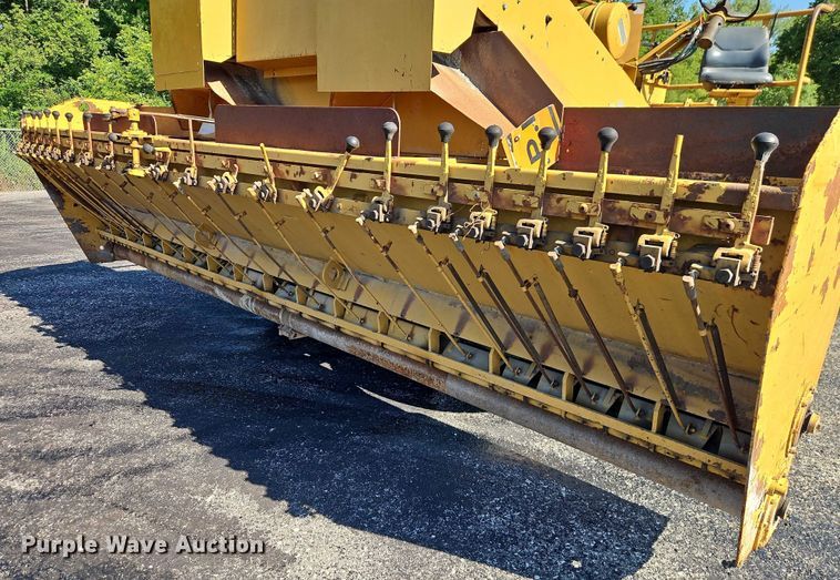 image for item EO4511 Etnyre chip spreader