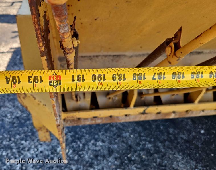 image for item EO4511 Etnyre chip spreader