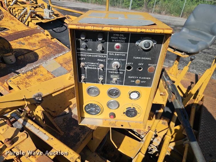 image for item EO4511 Etnyre chip spreader