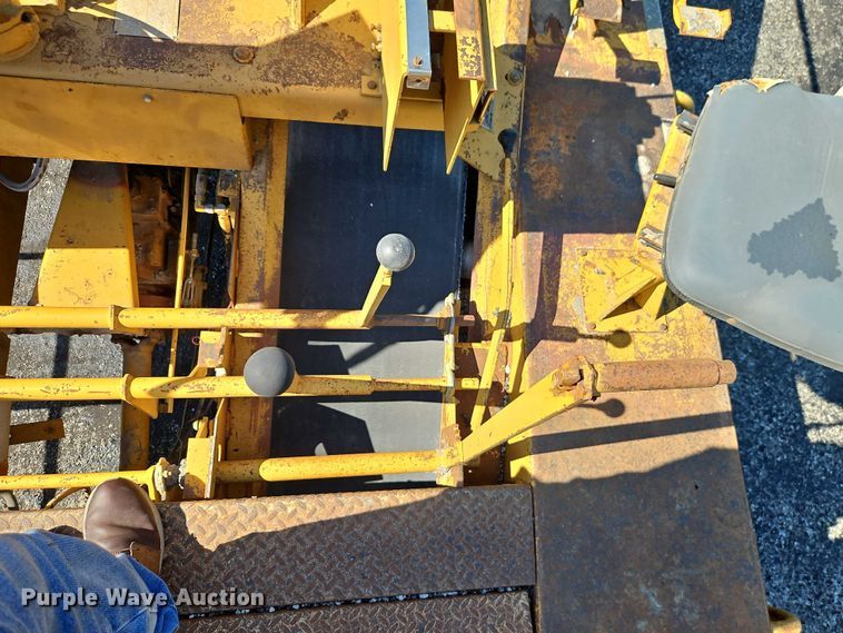 image for item EO4511 Etnyre chip spreader