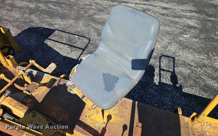 image for item EO4511 Etnyre chip spreader