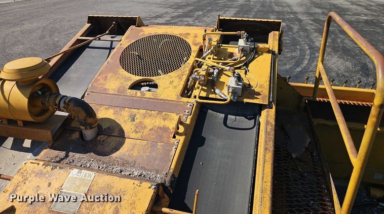 image for item EO4511 Etnyre chip spreader