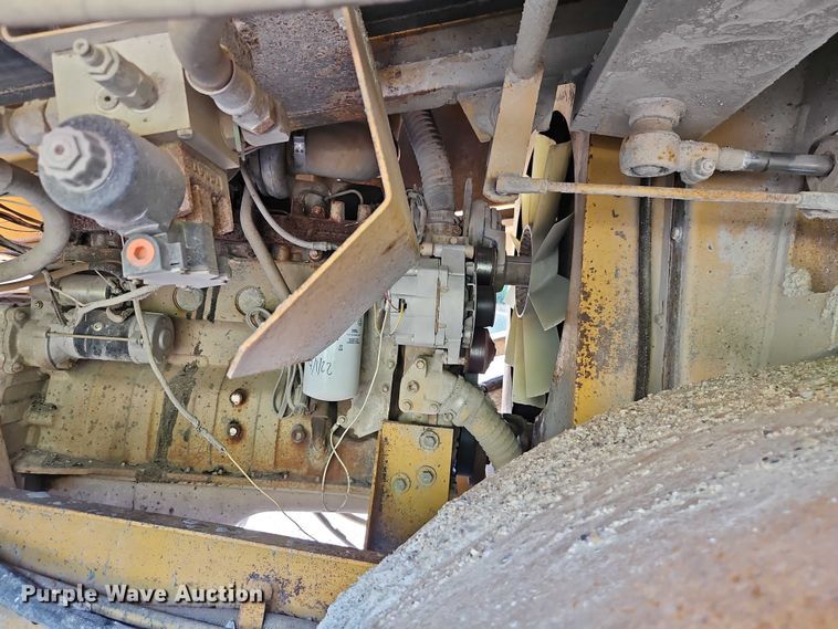 image for item EO4511 Etnyre chip spreader