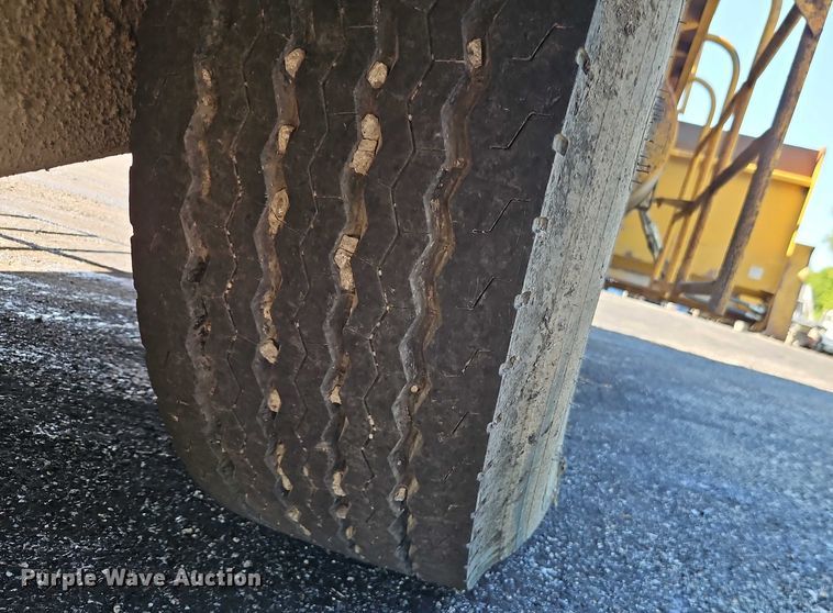 image for item EO4511 Etnyre chip spreader