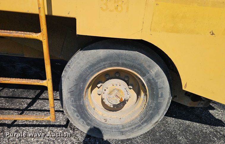 image for item EO4511 Etnyre chip spreader