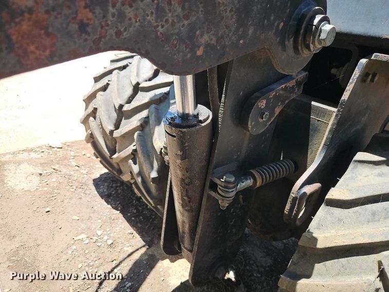 image for item EO4512 2003 Ditch Witch 410SXD trencher