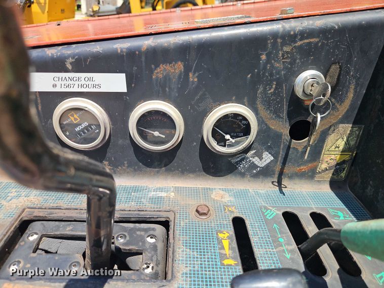 image for item EO4512 2003 Ditch Witch 410SXD trencher