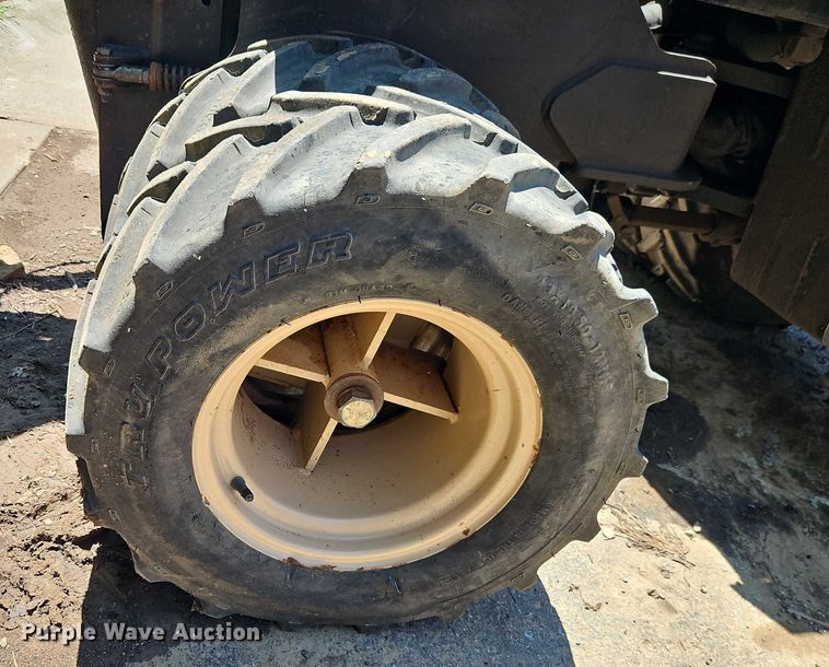 image for item EO4512 2003 Ditch Witch 410SXD trencher