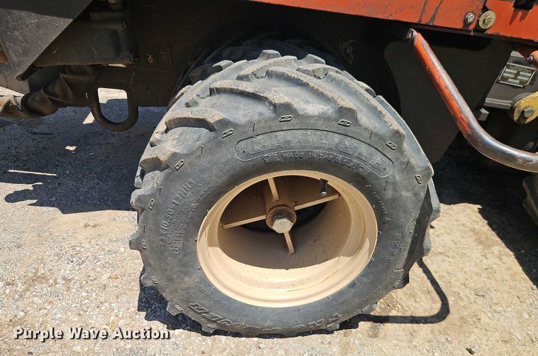 image for item EO4512 2003 Ditch Witch 410SXD trencher