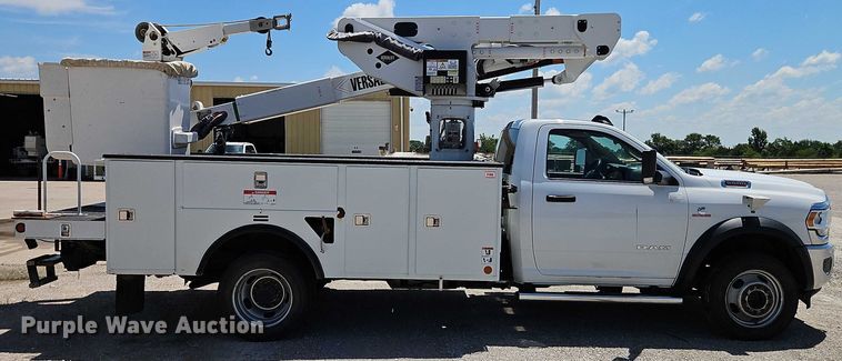 image for item EO4514 2019 Dodge Ram 5500 bucket truck
