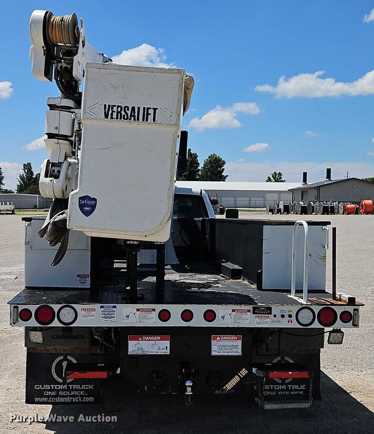 image for item EO4514 2019 Dodge Ram 5500 bucket truck